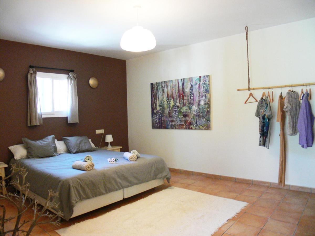 Vegan Guesthouse Finca Pereila Coin Exterior photo