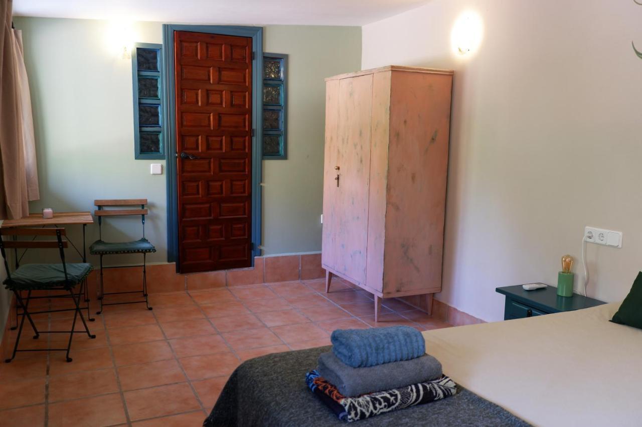 Vegan Guesthouse Finca Pereila Coin Exterior photo